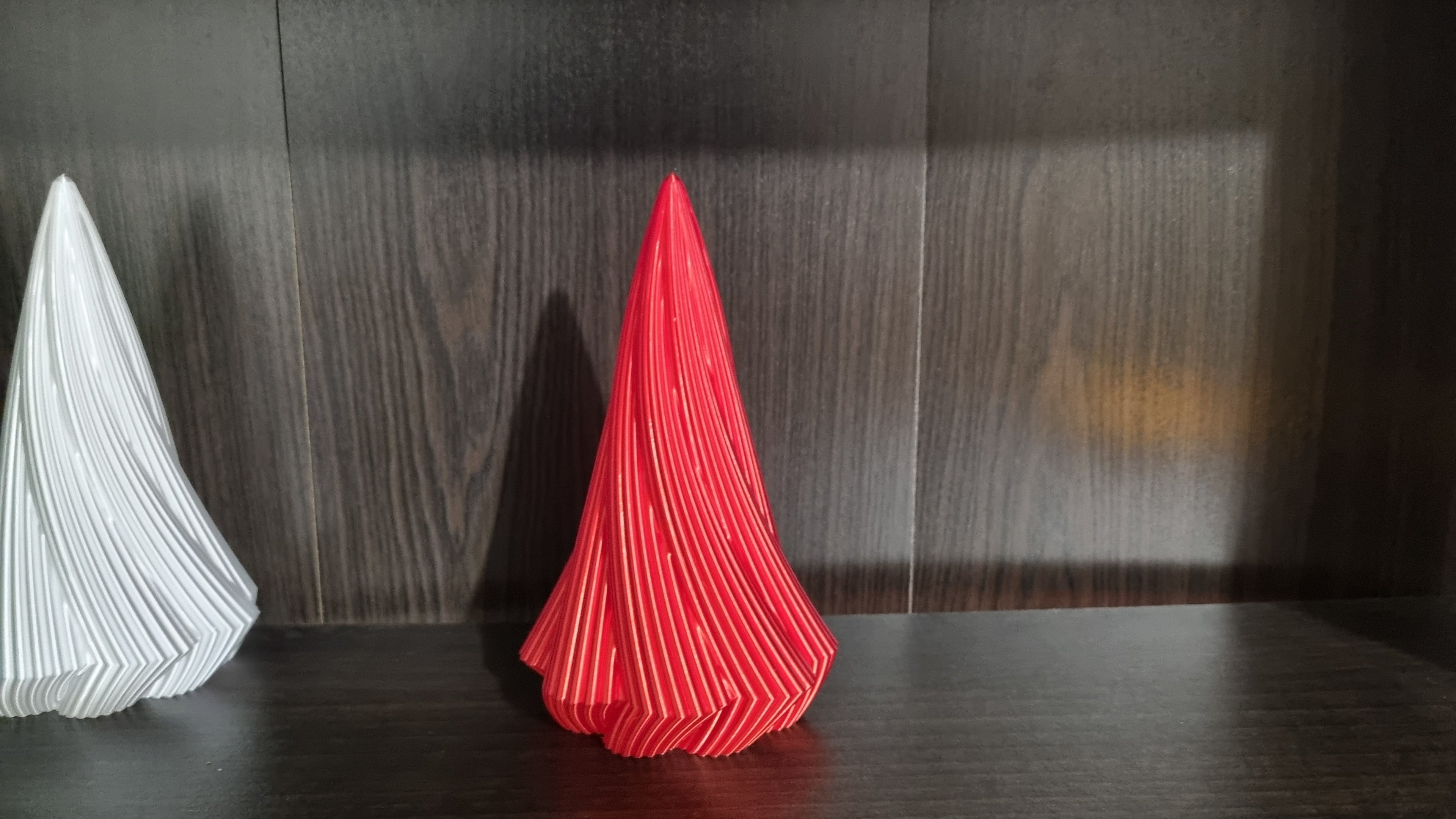 Sapin Twist de Noël – déco photophore moderne