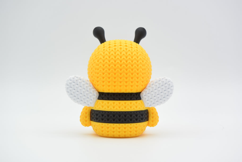 Figurine Abeille Kawaii 🐝 Effet Crochet 3D Amigurumi – Déco Mignonne