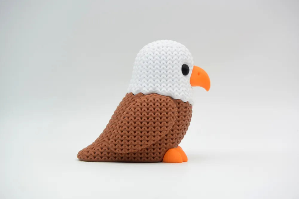 Figurine aigle kawaii effet tricoté, vue arrière