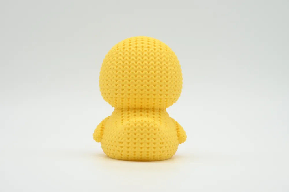 Figurine canard kawaii effet tricoté, vue arrière