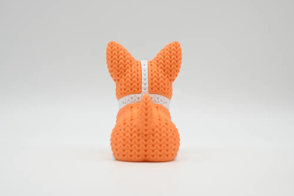 Figurine chien corgi kawaii effet tricoté, vue de profil