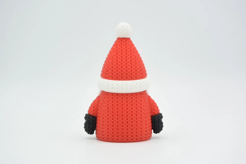 Figurine gnome de noël kawaii effet tricoté, vue de profil