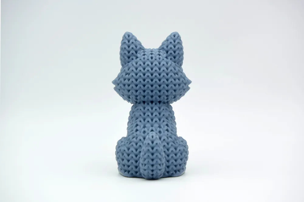 Figurine loup kawaii effet tricoté, vue arrière