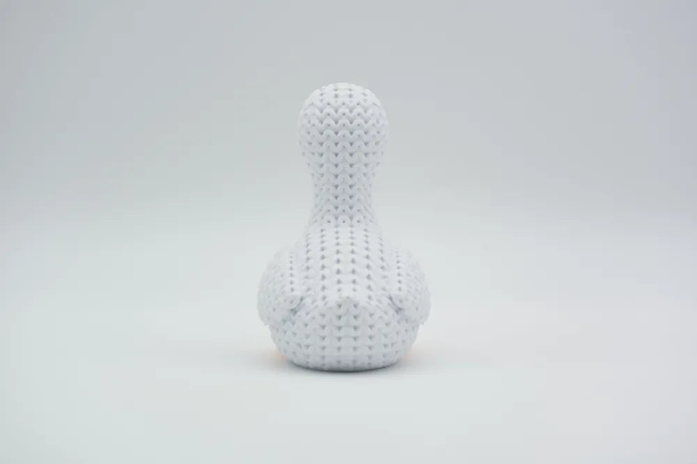 Figurine oie kawaii effet tricoté, vue de face