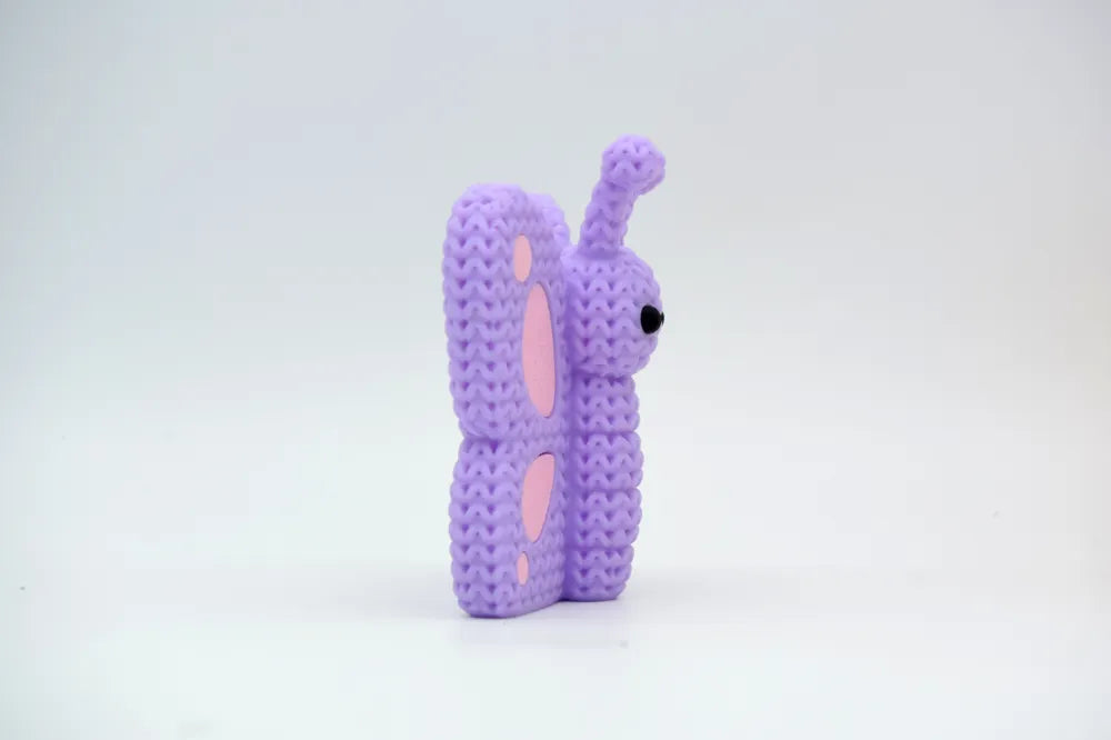 Figurine papillon kawaii effet tricoté, vue arrière