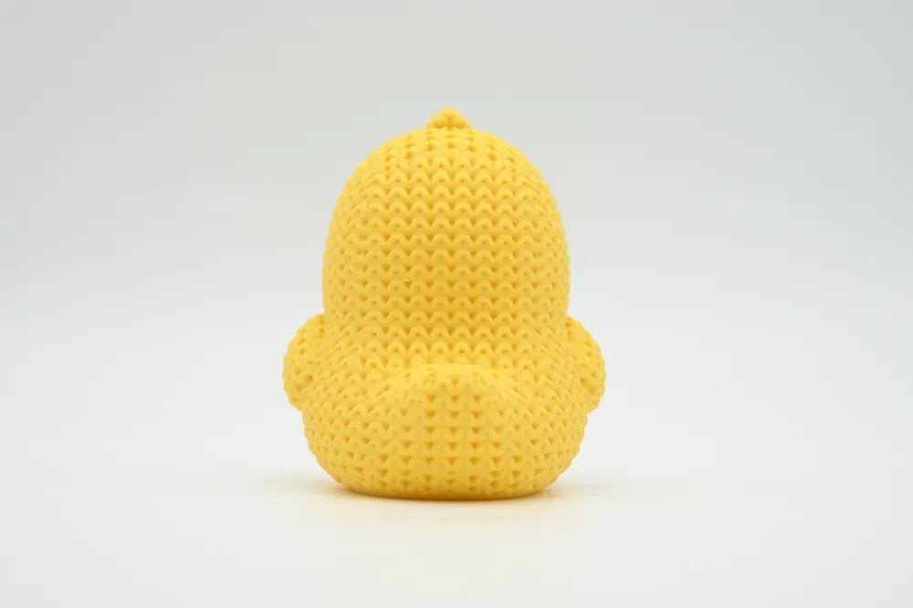 Figurine poussin kawaii effet tricoté, vue arrière