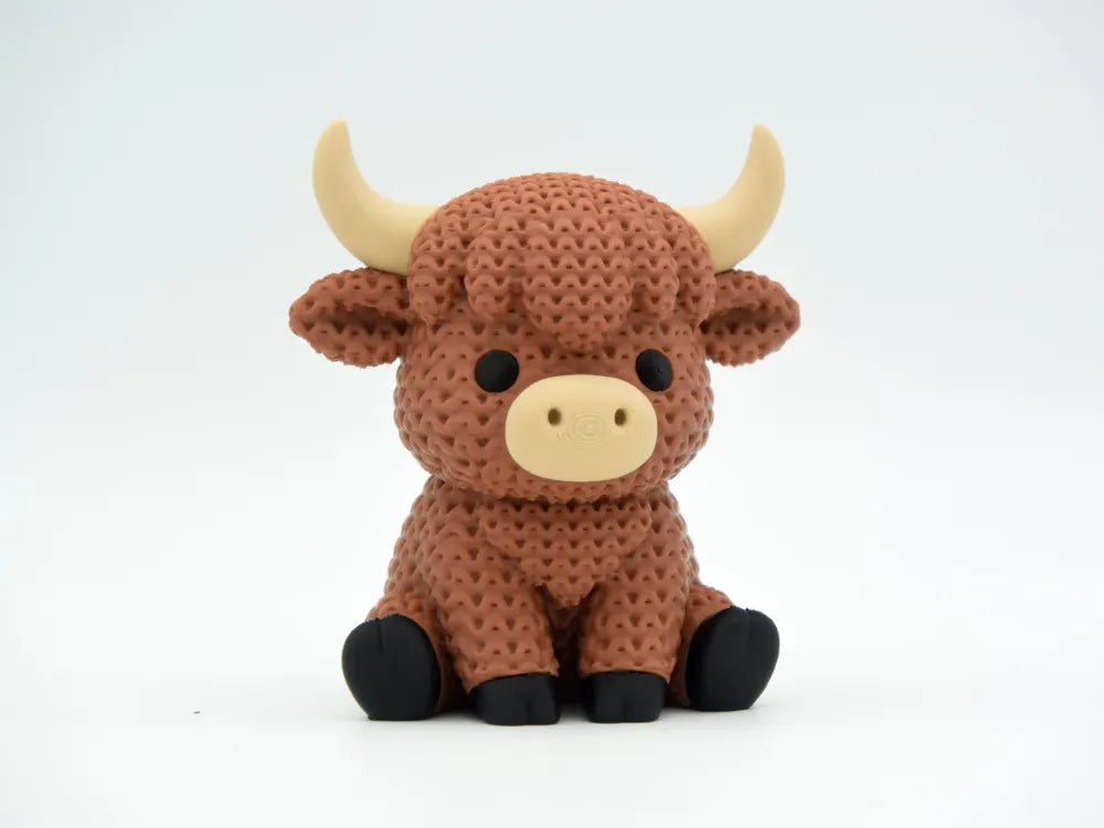 Figurine vache des highlands kawaii effet tricoté, vue de face