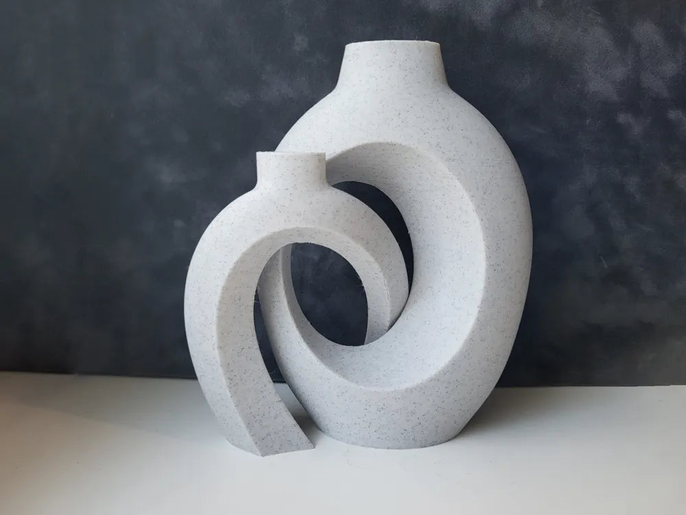 Figurine vase nordique kawaii effet tricoté, vue de profil